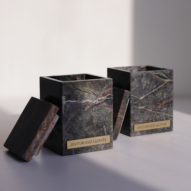 Forest Oud Candle