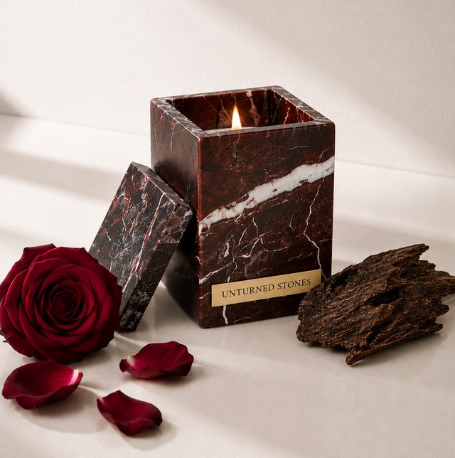 Velvet Oud Candle